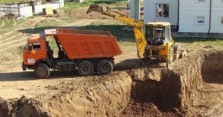 Котлован для дома Петергоф, цена от 310 руб./м3.