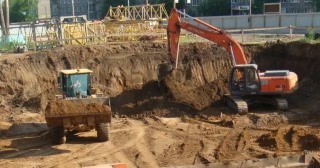 Котлован для дома Петергоф, цена от 310 руб./м3.